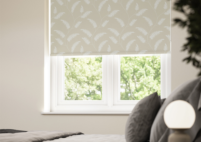 Innocence (Blackout), Natural - Roller Blind - Image 5